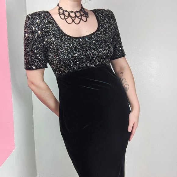 Vintage 90s Beaded Black Velvet Formal Maxi Dress - Picture 3 of 6